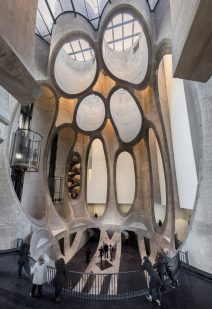 heatherwick-architecture-cultural-galleries-v-and-a-south-africa-interior_dezeen_2364_col_0-852x1242